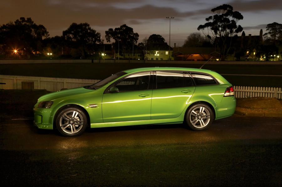  Holden Commodore VE SV6 Sportwagon 2008 года  (фото 15 из 24)